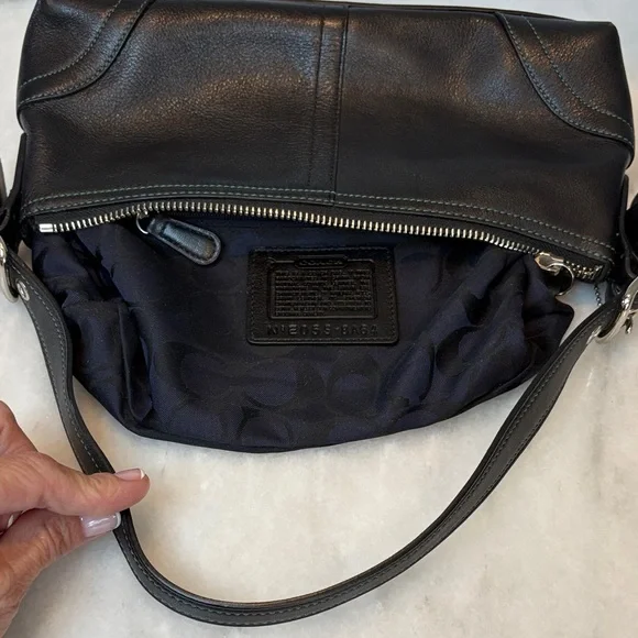 Coach Vintage Y2K Hampton Baguette Leather Soho Mini Bag - HTF - Picture 14 of 16